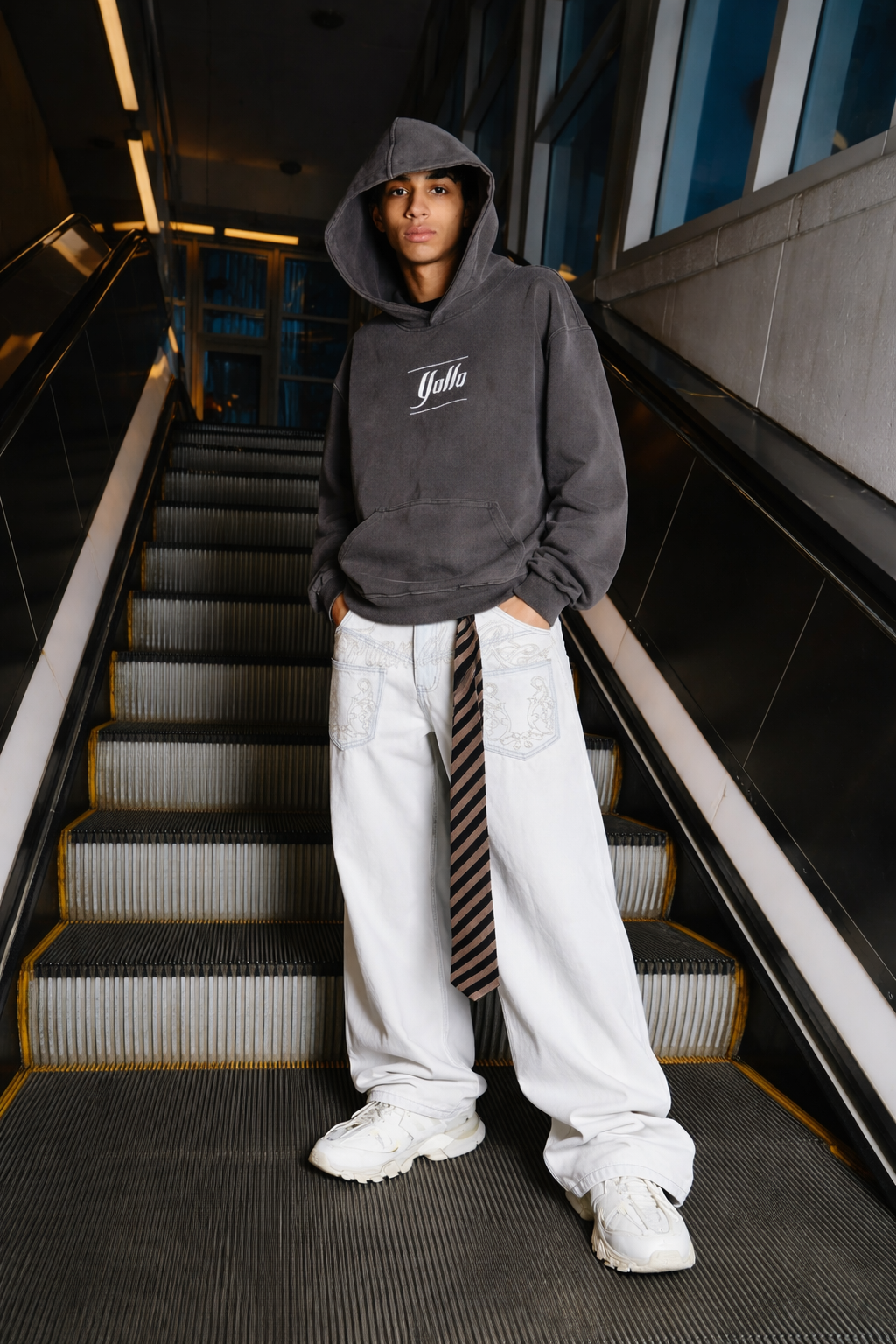 Yolla Washed Oversized Hoodie